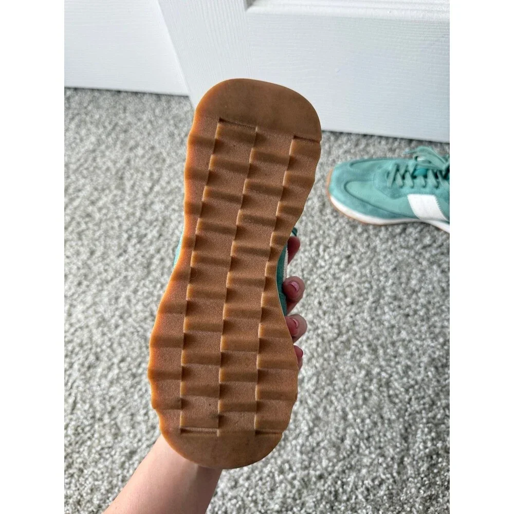 green steve madden sneakers